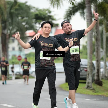 Runner Photo 8576182