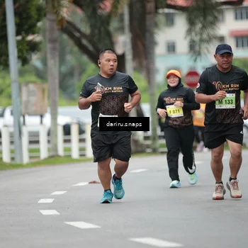 Runner Photo 8576209