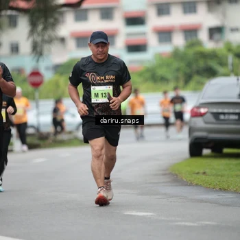 Runner Photo 8576210
