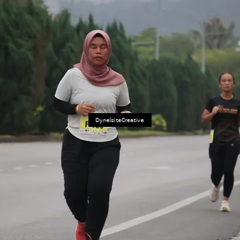 Runner Photo 8576211