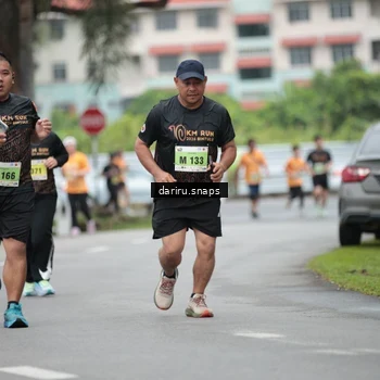 Runner Photo 8576213