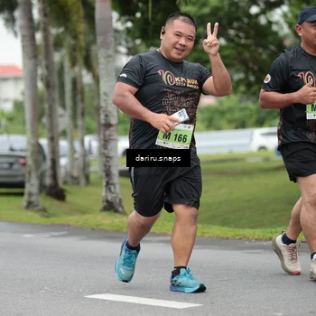 Runner Photo 8576275
