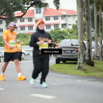 Runner Photo 8576302