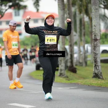 Runner Photo 8576327
