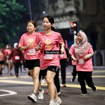 Runner Photo 8576391