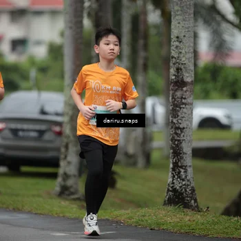 Runner Photo 8576449