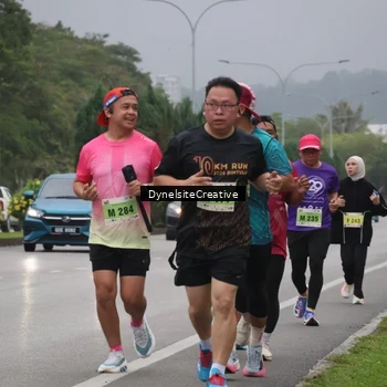 Runner Photo 8576496