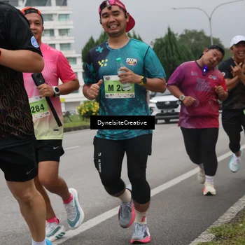 Runner Photo 8576574
