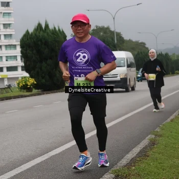 Runner Photo 8576649