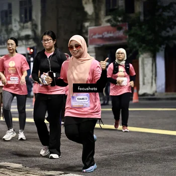 Runner Photo 8576673