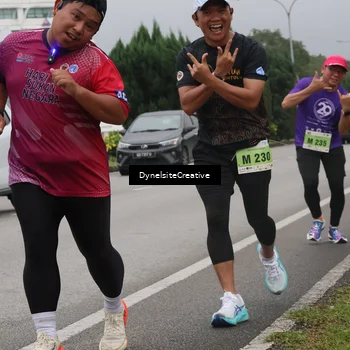 Runner Photo 8576679