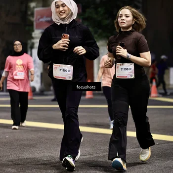 Runner Photo 8576681