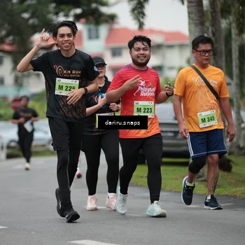 Runner Photo 8576682