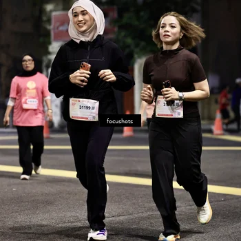 Runner Photo 8576684