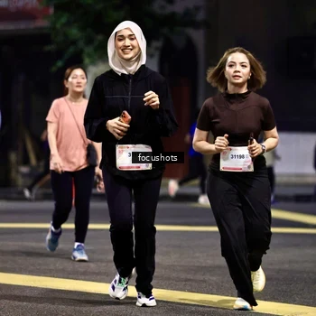 Runner Photo 8576691