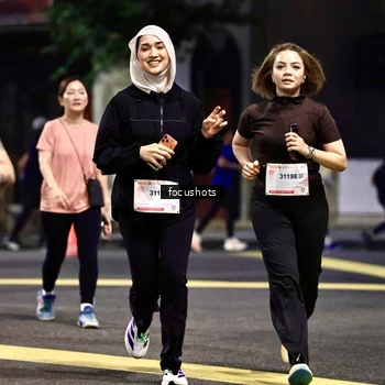 Runner Photo 8576692