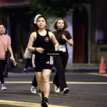 Runner Photo 8576695