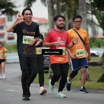 Runner Photo 8576697