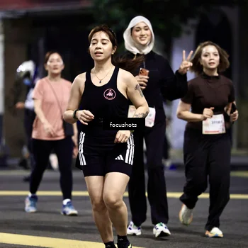 Runner Photo 8576698