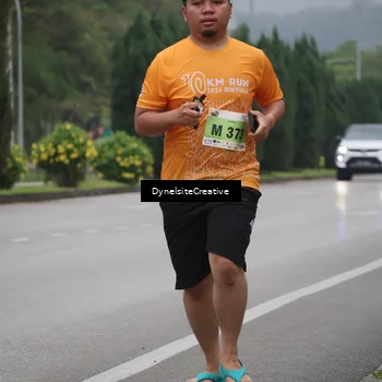 Runner Photo 8576719