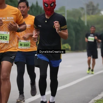 Runner Photo 8576814