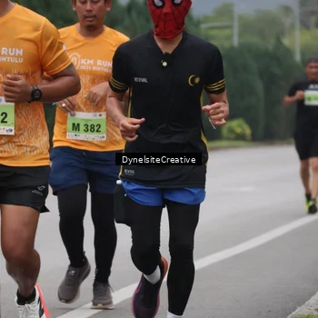 Runner Photo 8576824