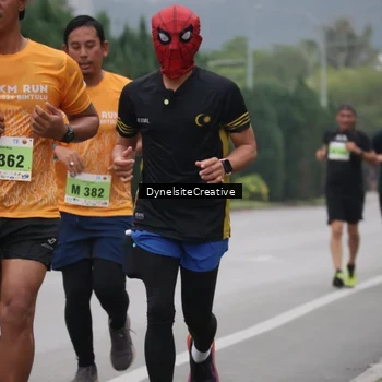 Runner Photo 8576825