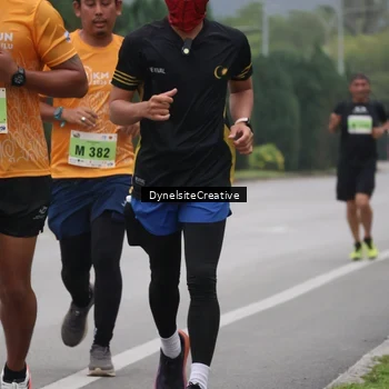 Runner Photo 8576827