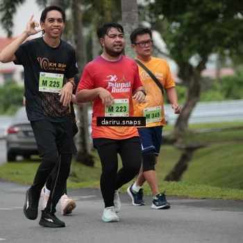 Runner Photo 8576844