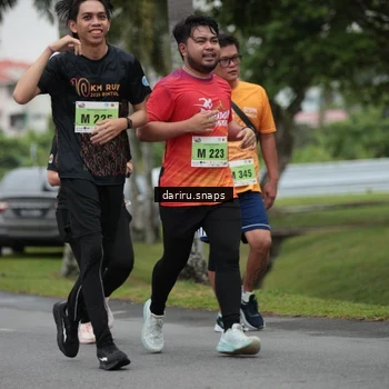 Runner Photo 8576848
