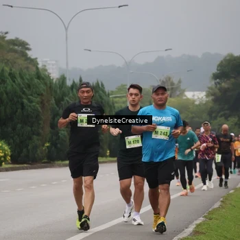 Runner Photo 8576852