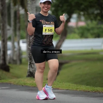 Runner Photo 8576863