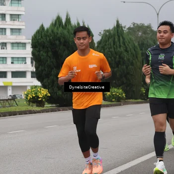 Runner Photo 8576887