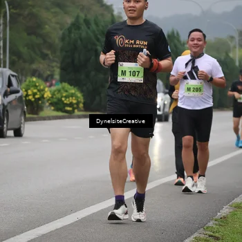 Runner Photo 8576898
