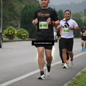 Runner Photo 8576899
