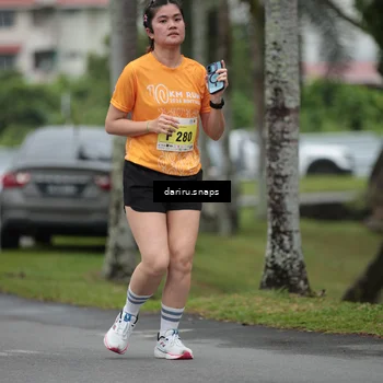 Runner Photo 8576902
