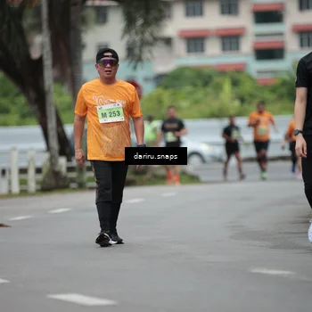 Runner Photo 8576955