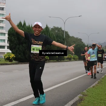 Runner Photo 8576982