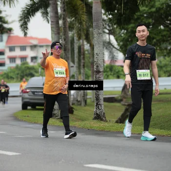 Runner Photo 8576997