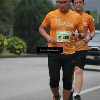 Runner Photo 8577009