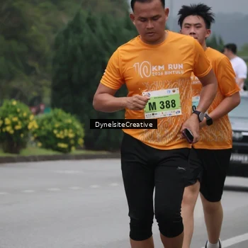 Runner Photo 8577019