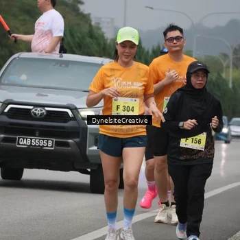 Runner Photo 8577051