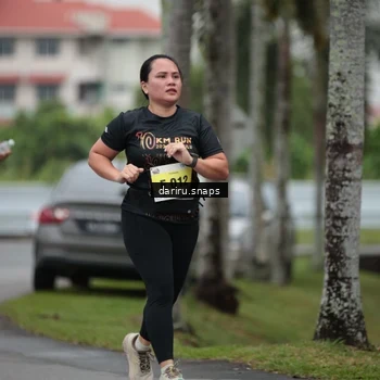 Runner Photo 8577073