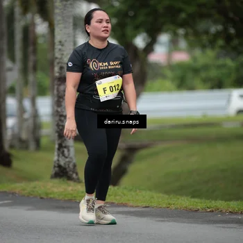 Runner Photo 8577104