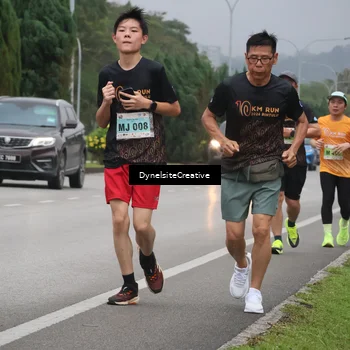 Runner Photo 8577124