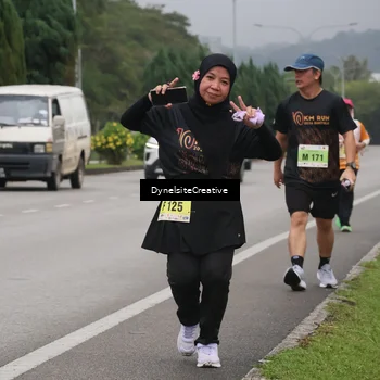 Runner Photo 8577186