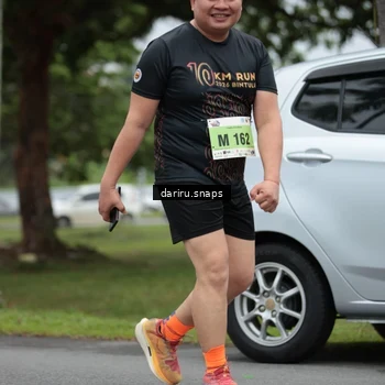 Runner Photo 8577199
