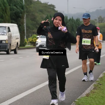 Runner Photo 8577200