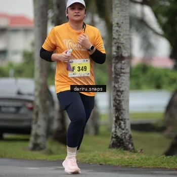 Runner Photo 8577321