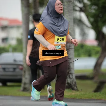Runner Photo 8577354